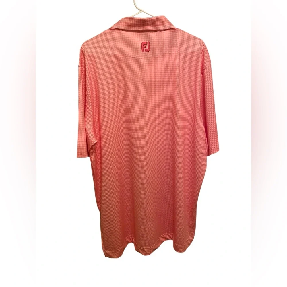 FootJoy Men's Pink‎ Patterned Polo Shirt. Size extra large. Good condition